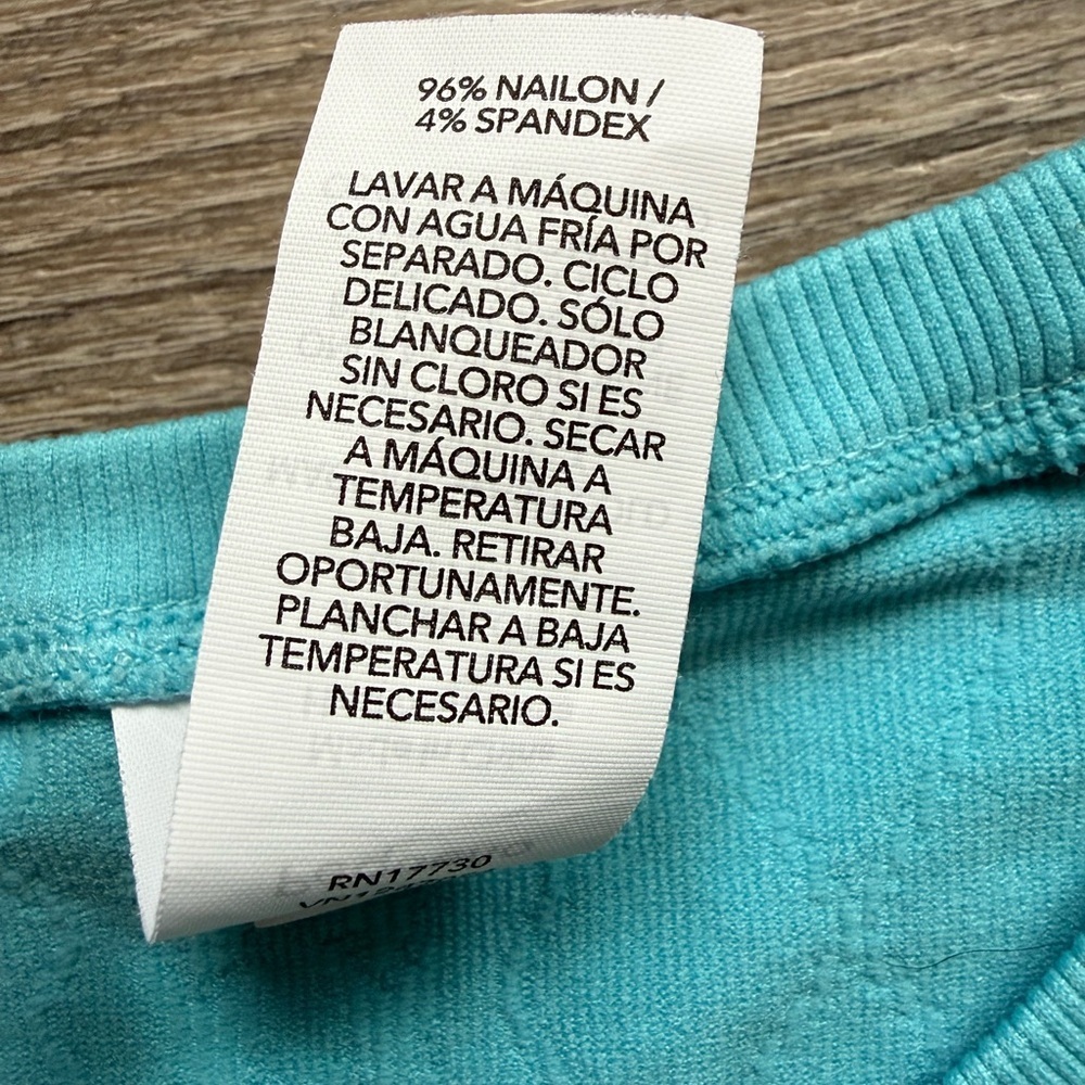 JoyLab Women’s Size Small Aqua Blue Cropped Long Sleeve Top Altleisure - Picture 7 of 7